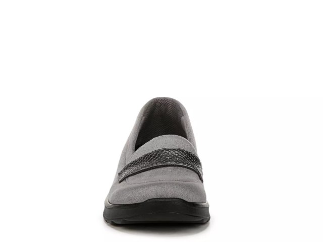 Gamma Wedge Slip-On