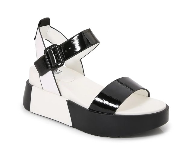 Wonder Wedge Sandal