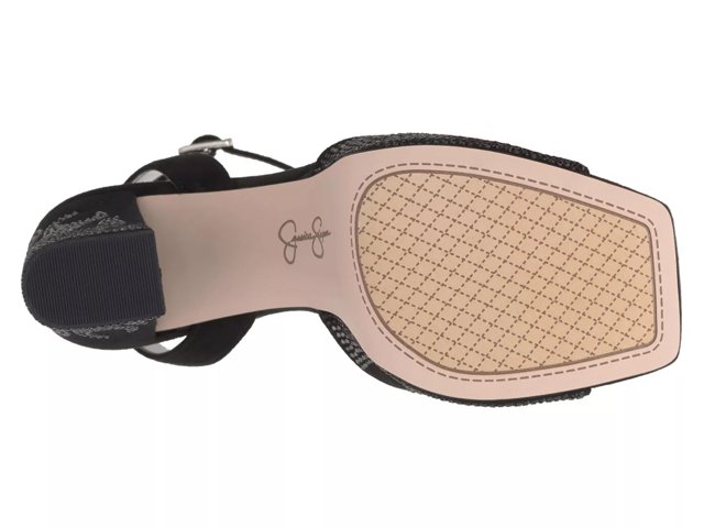 Lirio Platform Sandal