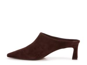 Click to shop women's dress shoes at DSW Designer Shoe Warehouse.