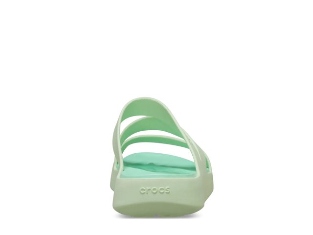 Getaway Strappy Sandal - Women's