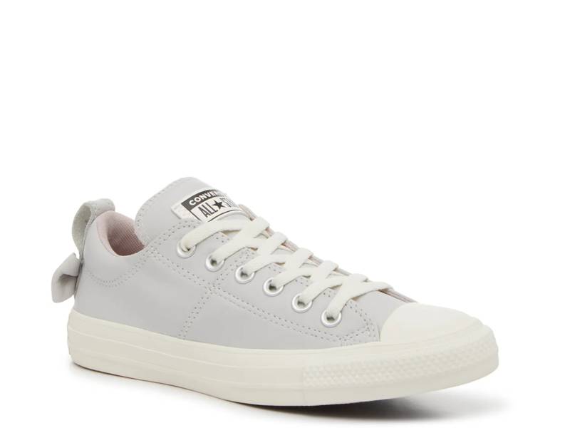 Chuck Taylor Madison Sneaker - Women's