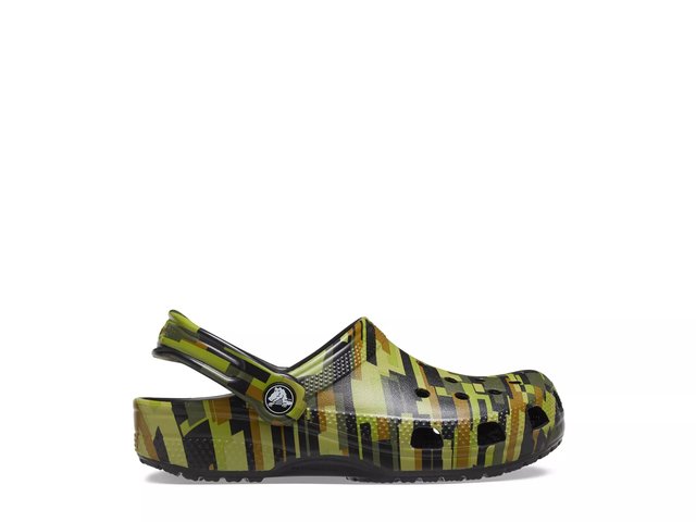 Crocs Classic Digi Camo Clog - Kids display picture 2