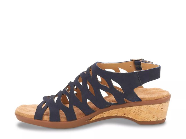 Katia Sandal