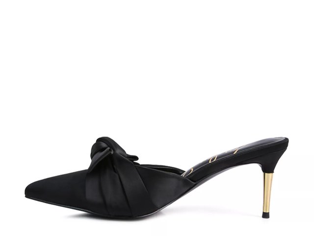 Queenie Pump