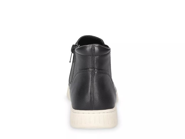 Kingly Slip-On Sneaker