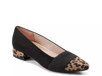 Castle Pump Black/Animal Print view