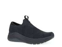 Pep Slip-On Sneaker Black view