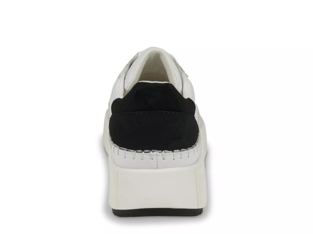 Madrid Sneaker - Women's