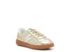 Trio Sneaker - Kids' Gold Metallic view