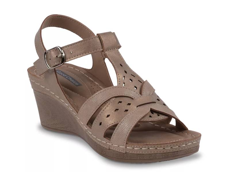 Darry Wedge Sandal
