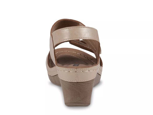 Tulip Wedge Sandal
