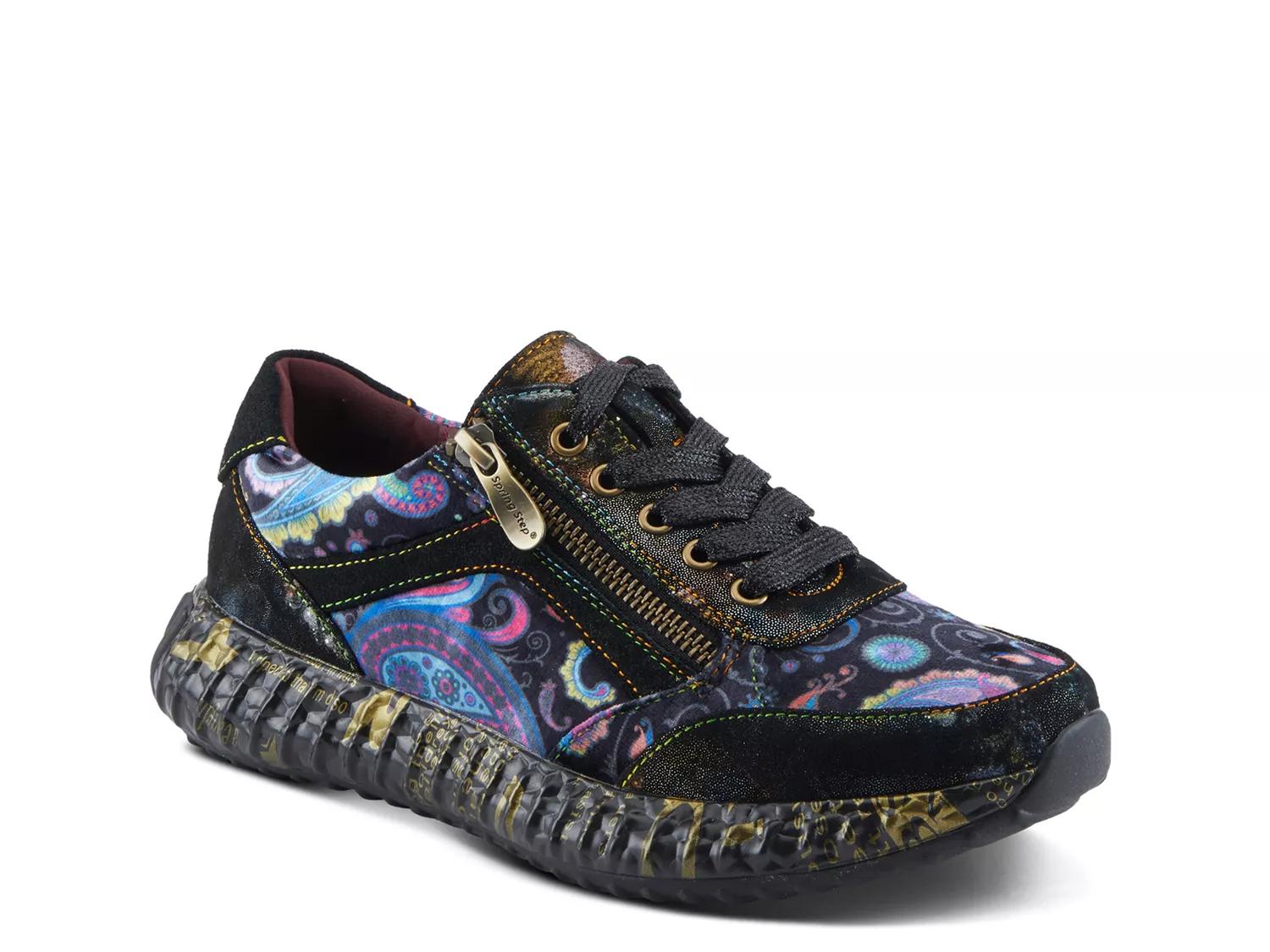 Javana Sneaker - image 2