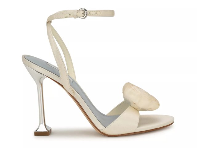 Neve Sandal