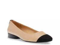 Carlie Flat Tan/Black view