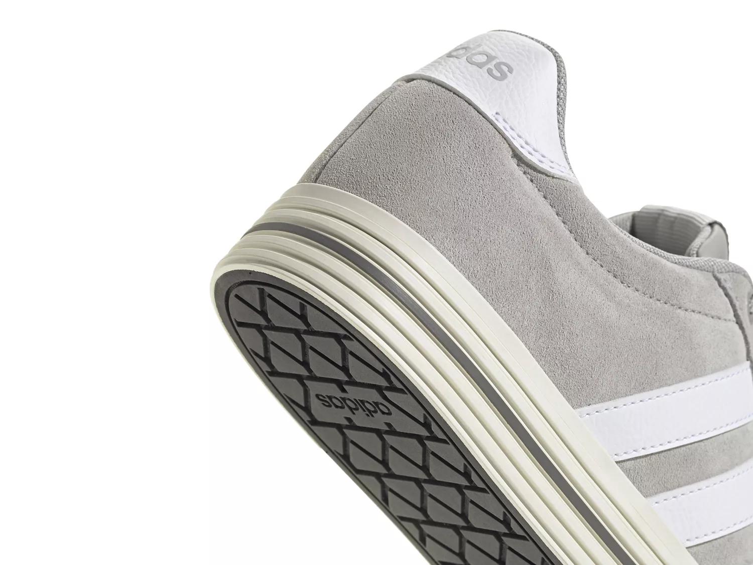 Daily 4.0 Sneaker