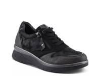 Wyclef Sneaker - Women's Black view
