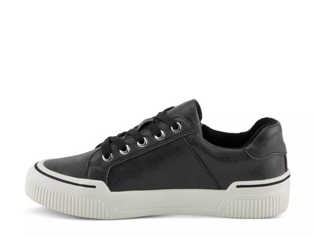 Darah Sneaker - Women's