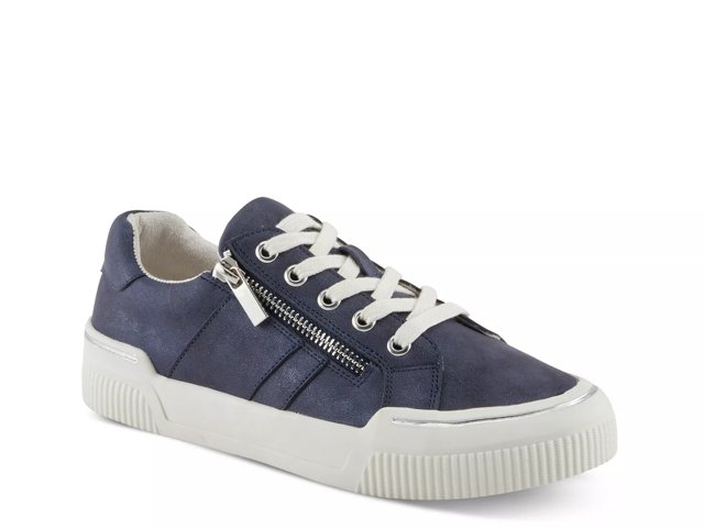 Darah Sneaker - Women's
