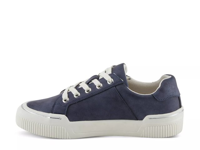 Darah Sneaker - Women's