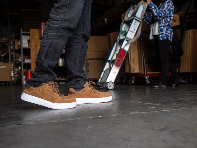 Volcom Evolve Composite Toe Work Sneaker - Men's - Free Shipping | DSW
