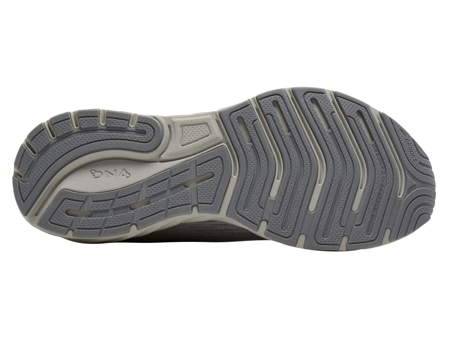 Anthem 7 Running Shoe - Women's