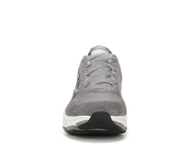 Devotion X Max Classic Sneaker - Women's