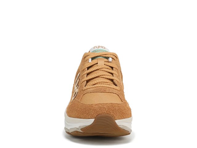 Devotion X Max Classic Sneaker - Women's