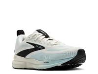 Trace 4 Running Shoe - Men's White/Blue view