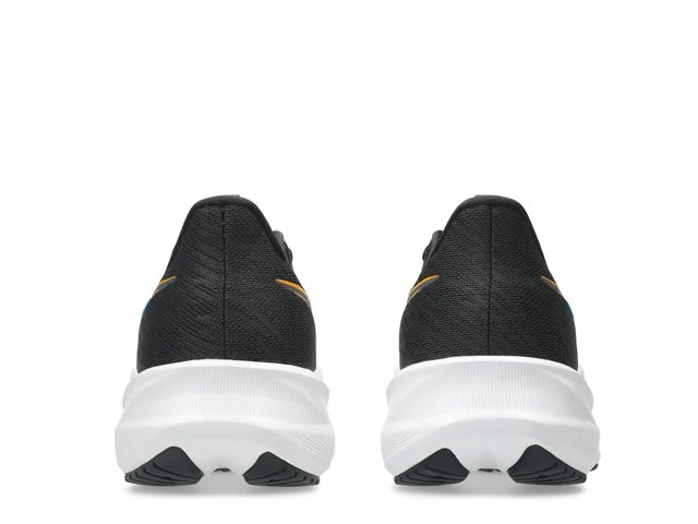 Versablast 4 Running Shoe - Men's