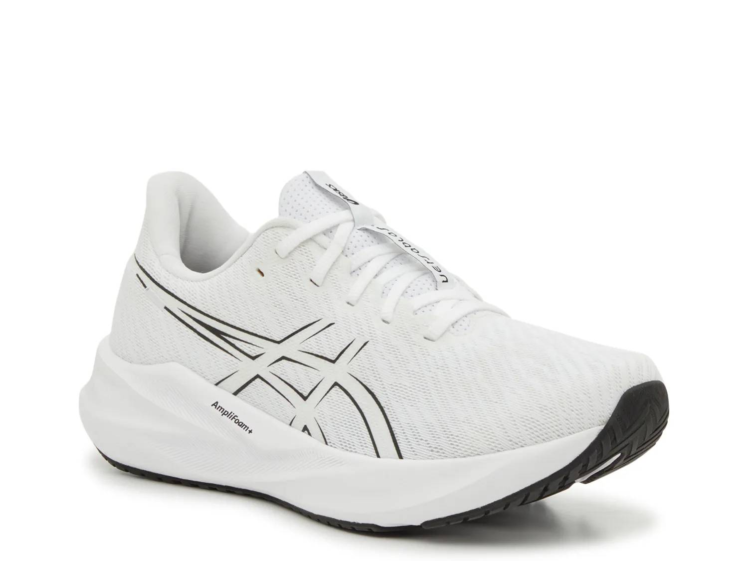 Versablast 4 Running Shoe - Men's