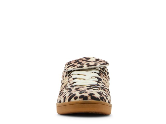 Madrid Sneaker - Women's