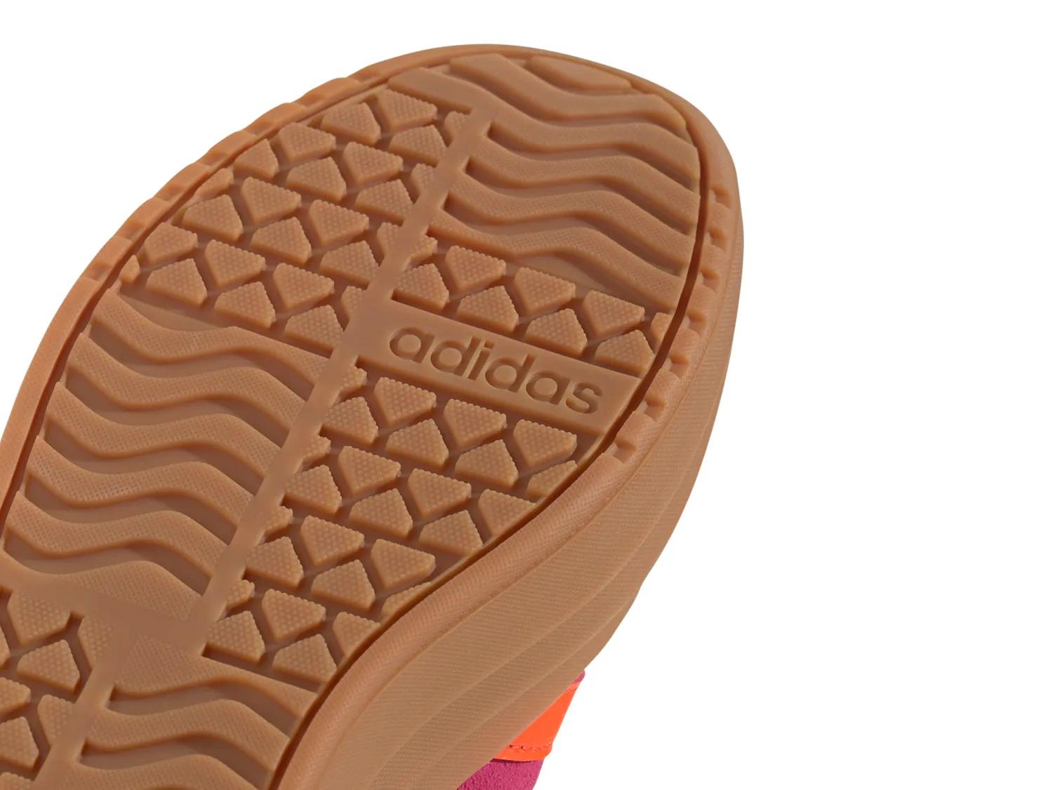 VL Court Bold Sneaker - Women's