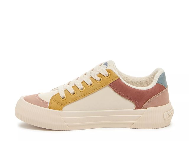 Cheery Platform Sneaker