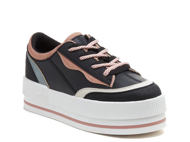Wink Platform Sneaker
