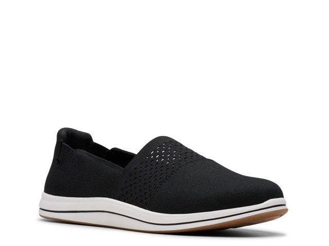 Breeze Vibe Slip-On Sneaker - Women's