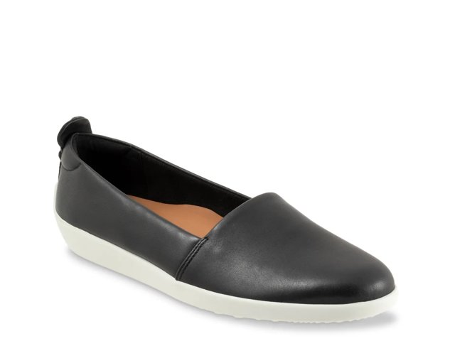 Deva Slip-On