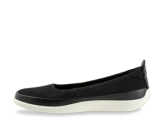 Disa Slip-On