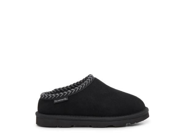 Click to shop kids' slippers at DSW Designer Shoe Warehouse.