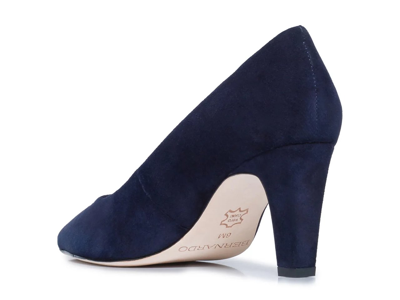 Giselle Pump