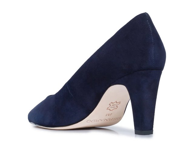 Giselle Pump