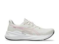 Versablast 4 Running Shoe - Women's White/Pink view