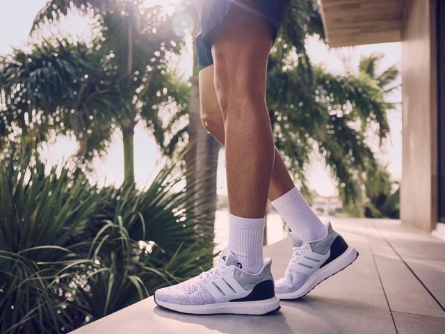 adidas Ultradream DNA Sneaker - Men's - Free Shipping | DSW