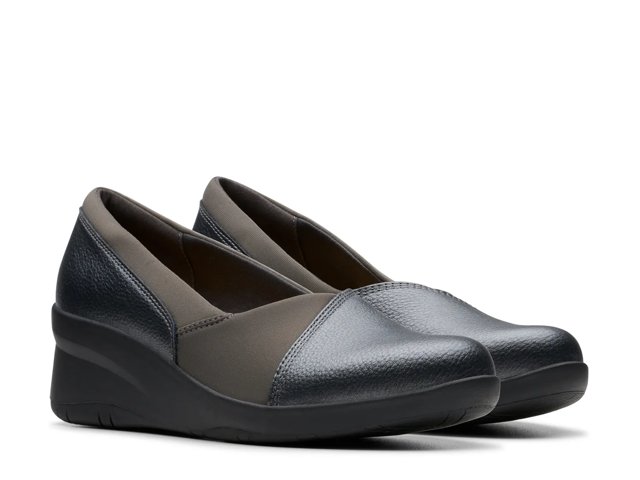 Suttyn Walk Wedge Slip-On