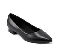 Tessa Total Motion Flat Black Leather view