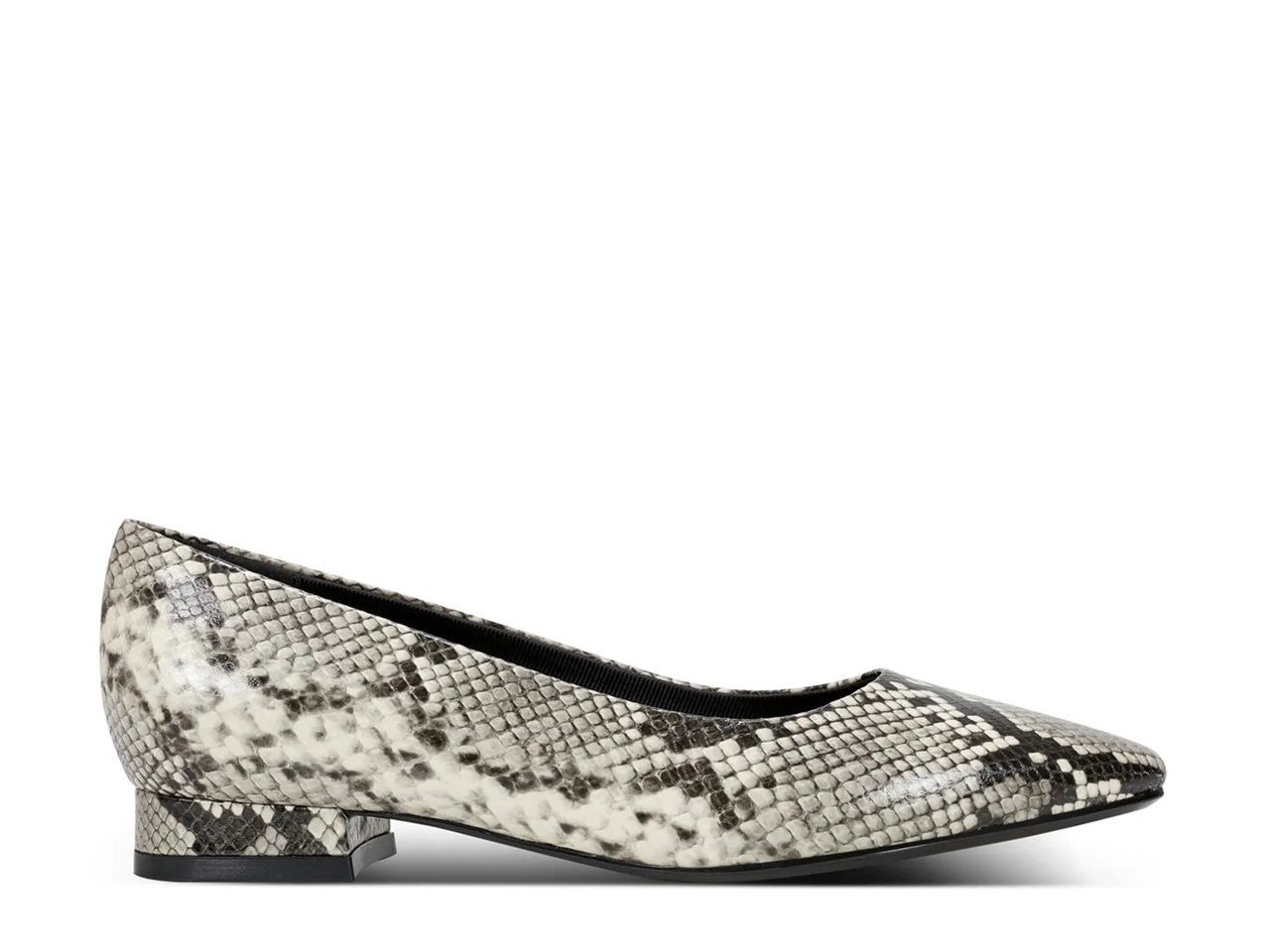 Tessa Total Motion Flat