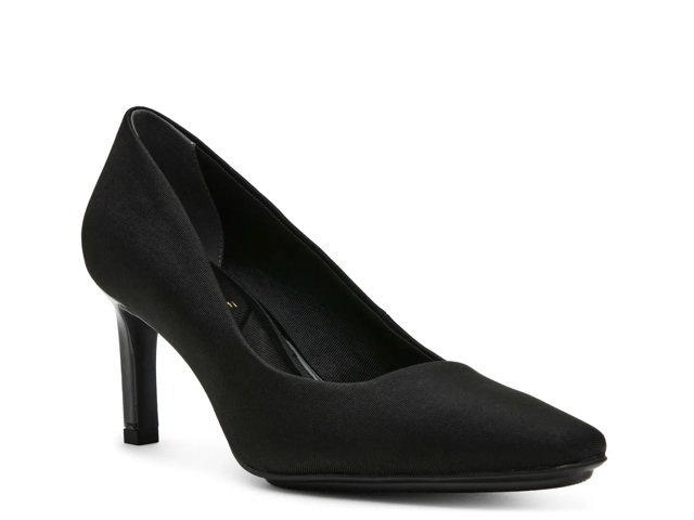 Rosalia Pump