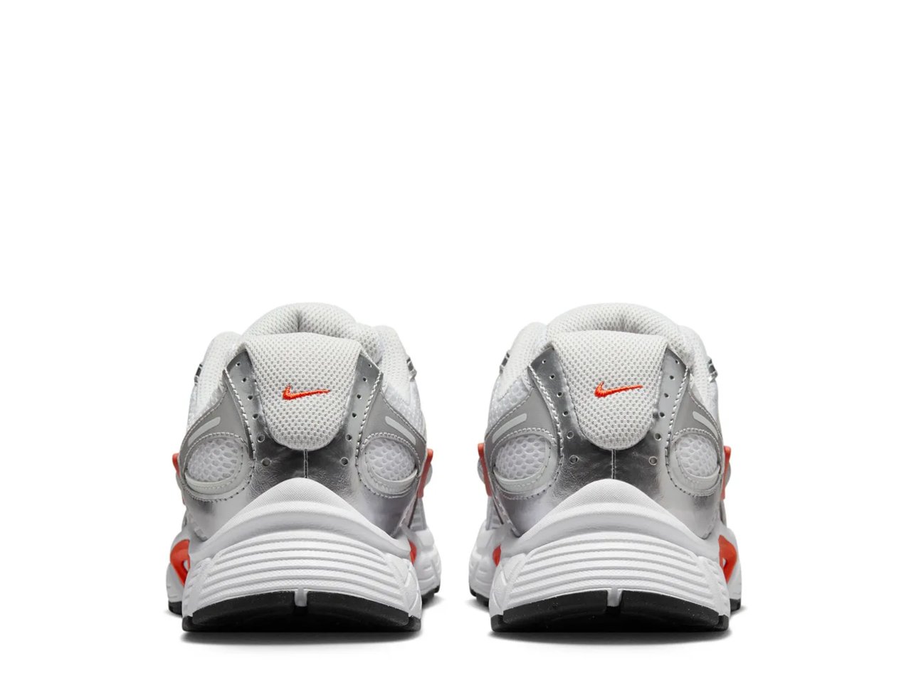 V5 RNR Sneaker - Women's