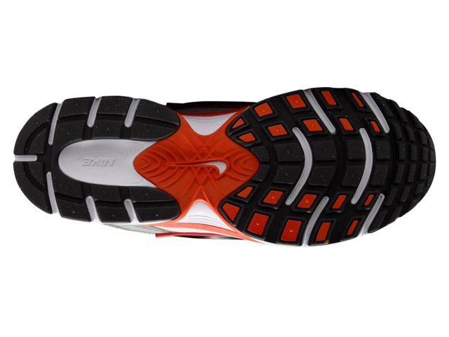 V5 RNR Sneaker - Women's