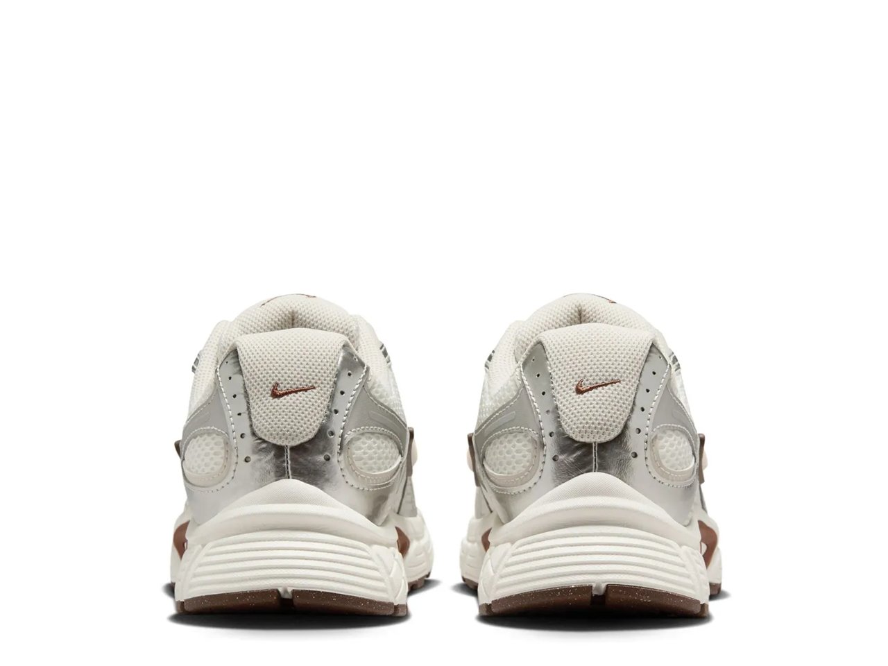 V5 RNR Sneaker - Women's